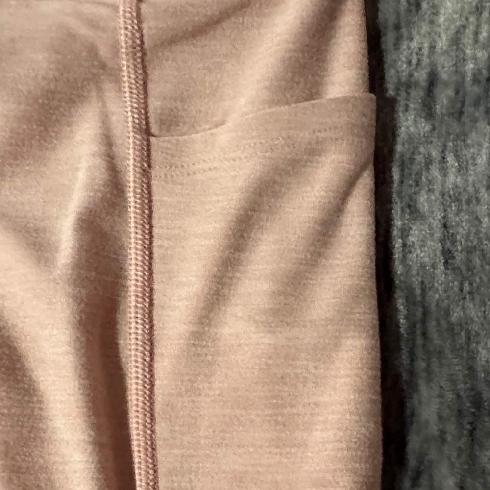Victoria's Secret Pink Leggings - Picture 7 of 10